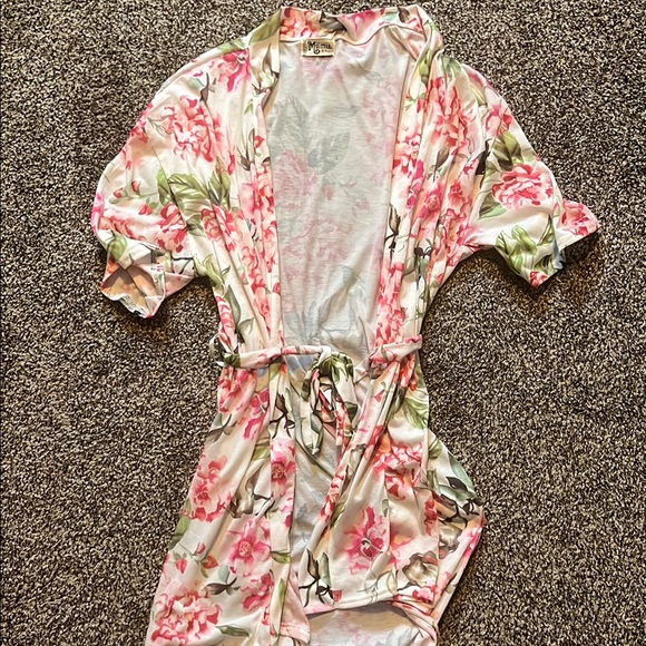 Show Me Your Mumu Robe - Picture 2 of 9